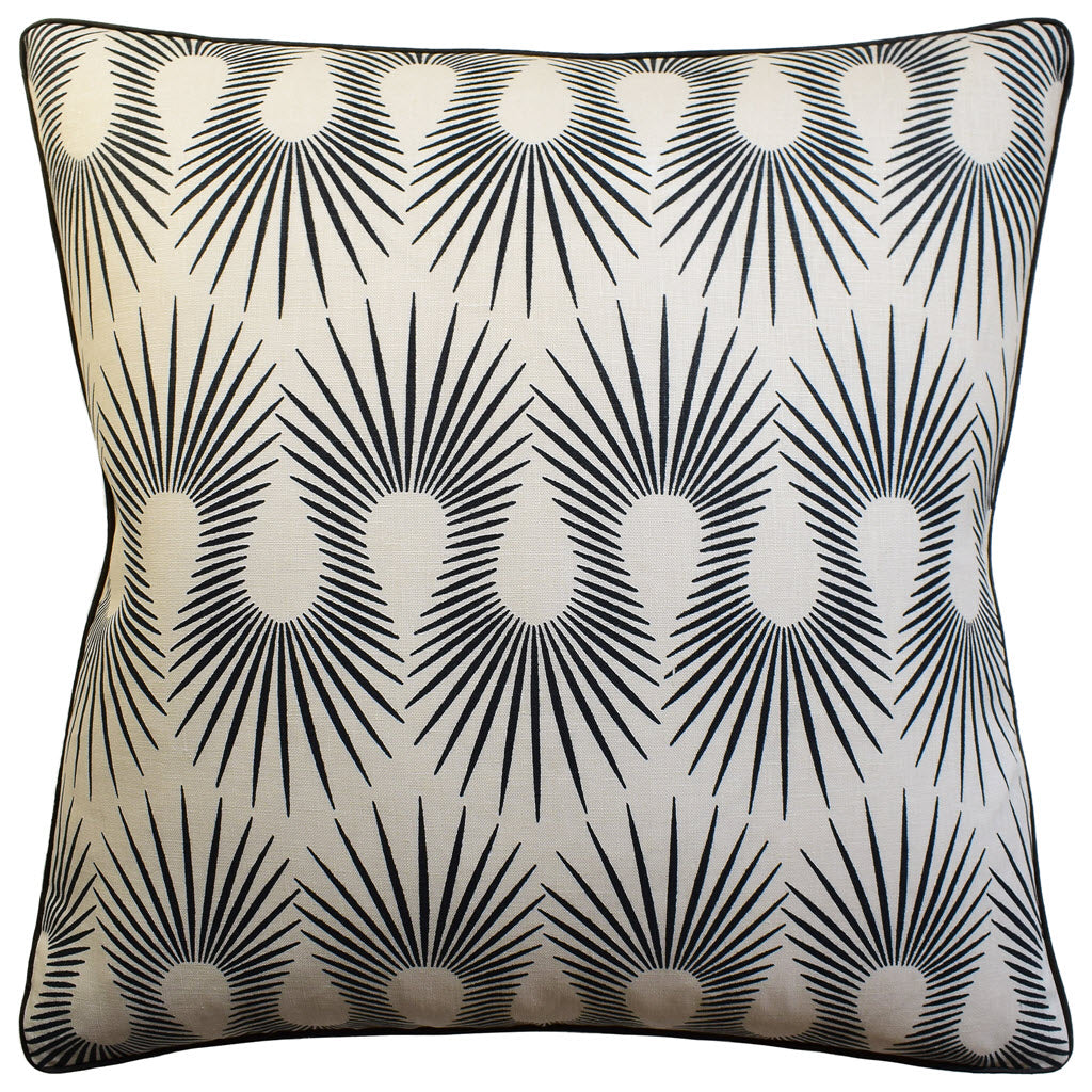 Hedgehog Putty/Black Pillow